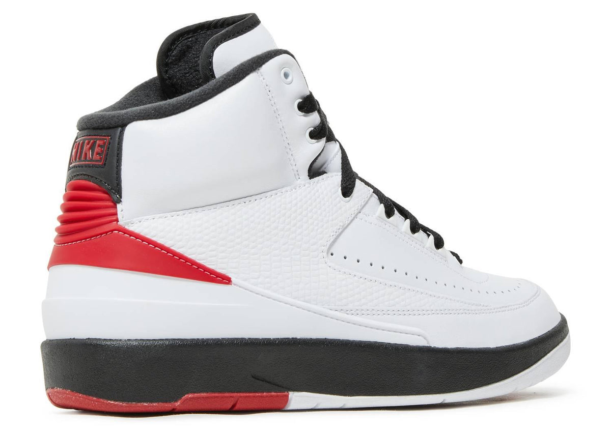 AIR JORDAN 2 RETRO “CHICAGO” 2022 – ENDLESS