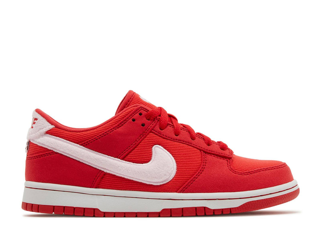 NIKE DUNK LOW GS "VALENTINE'S DAY"